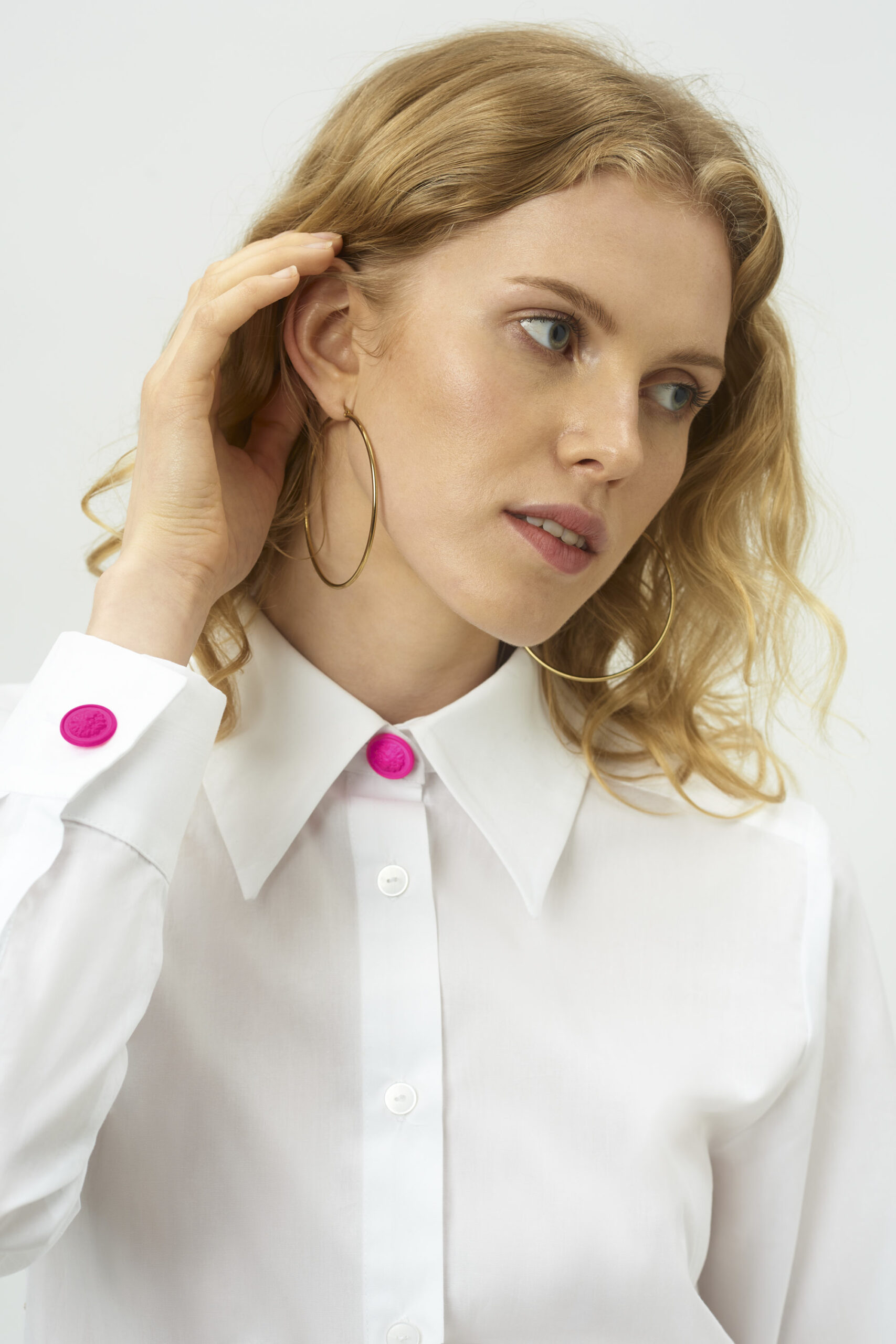 koszula bawełniana, wygodna, oversizowa, ekstrawagancka, elegancka stylizacja, włoska bawełna, oryginalna biała koszula, super jakość